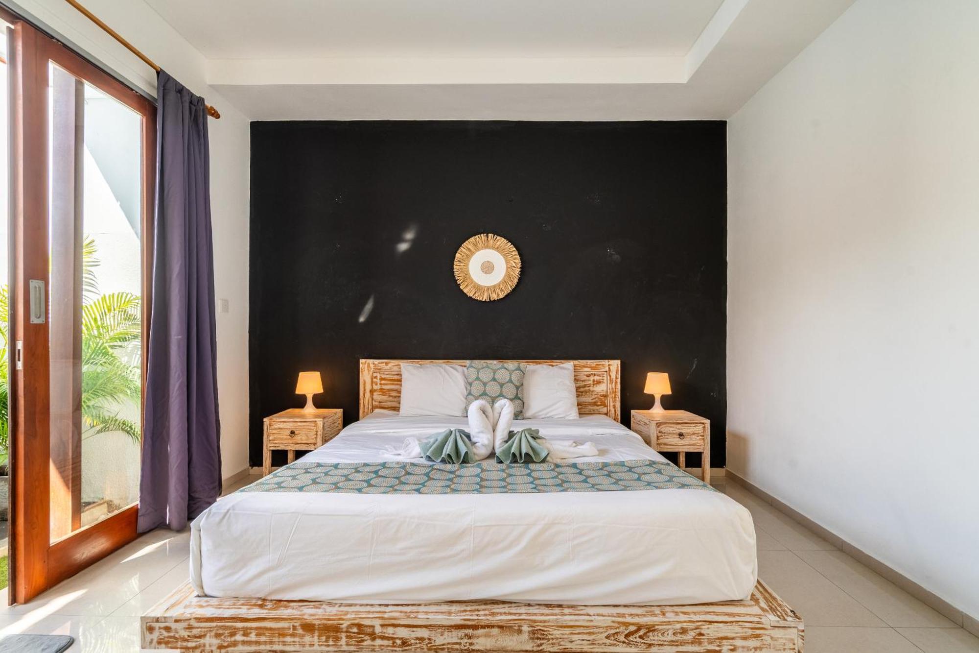 4-Bedroom Pool Villa Near Seminyak Center Ngoại thất bức ảnh