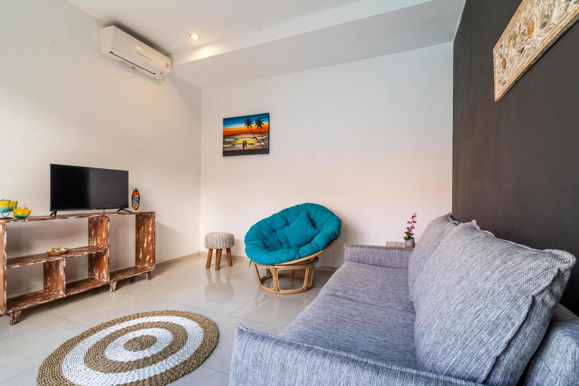 4-Bedroom Pool Villa Near Seminyak Center Ngoại thất bức ảnh