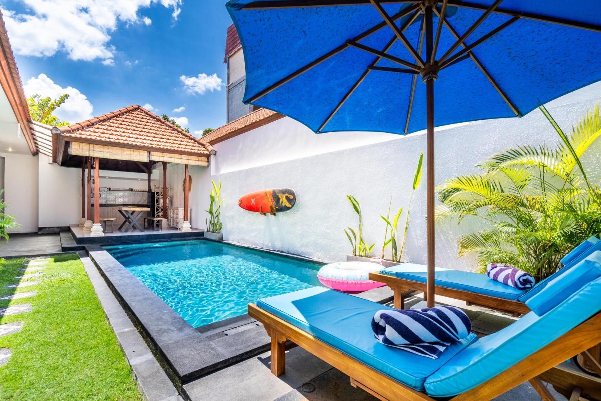 4-Bedroom Pool Villa Near Seminyak Center Ngoại thất bức ảnh