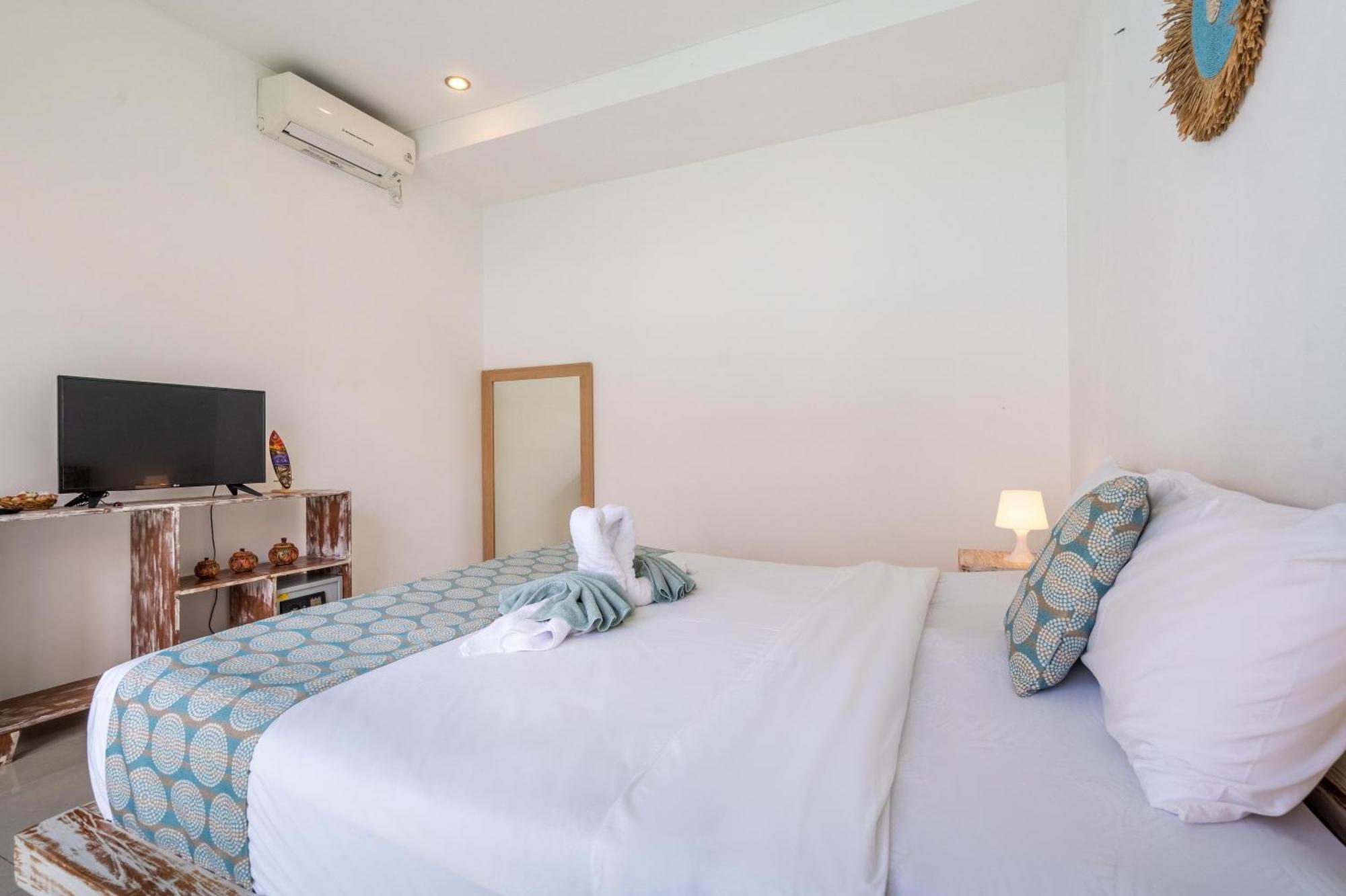 4-Bedroom Pool Villa Near Seminyak Center Ngoại thất bức ảnh