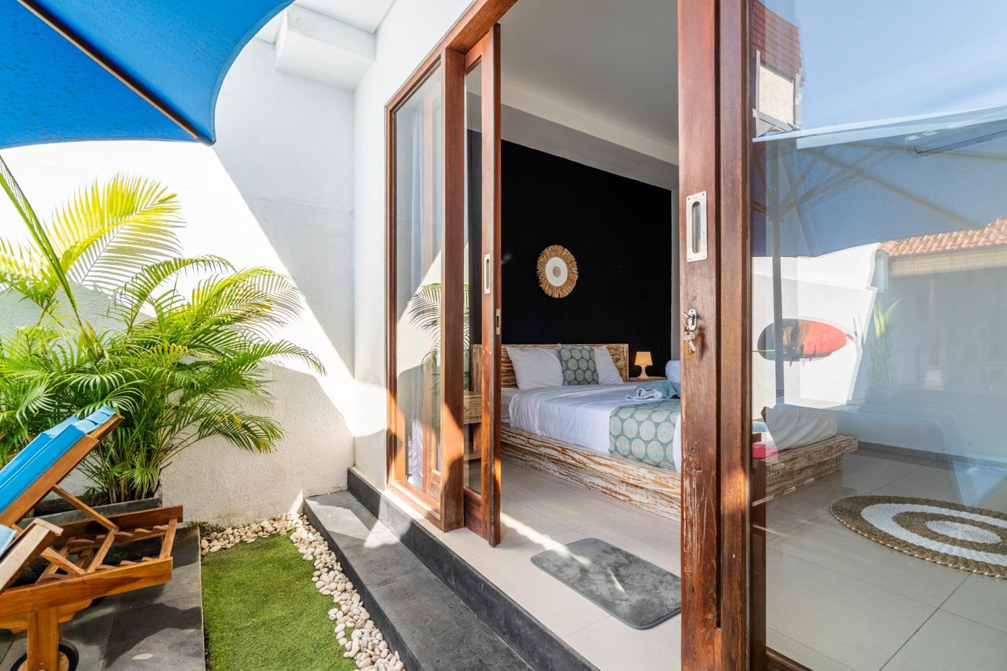 4-Bedroom Pool Villa Near Seminyak Center Ngoại thất bức ảnh