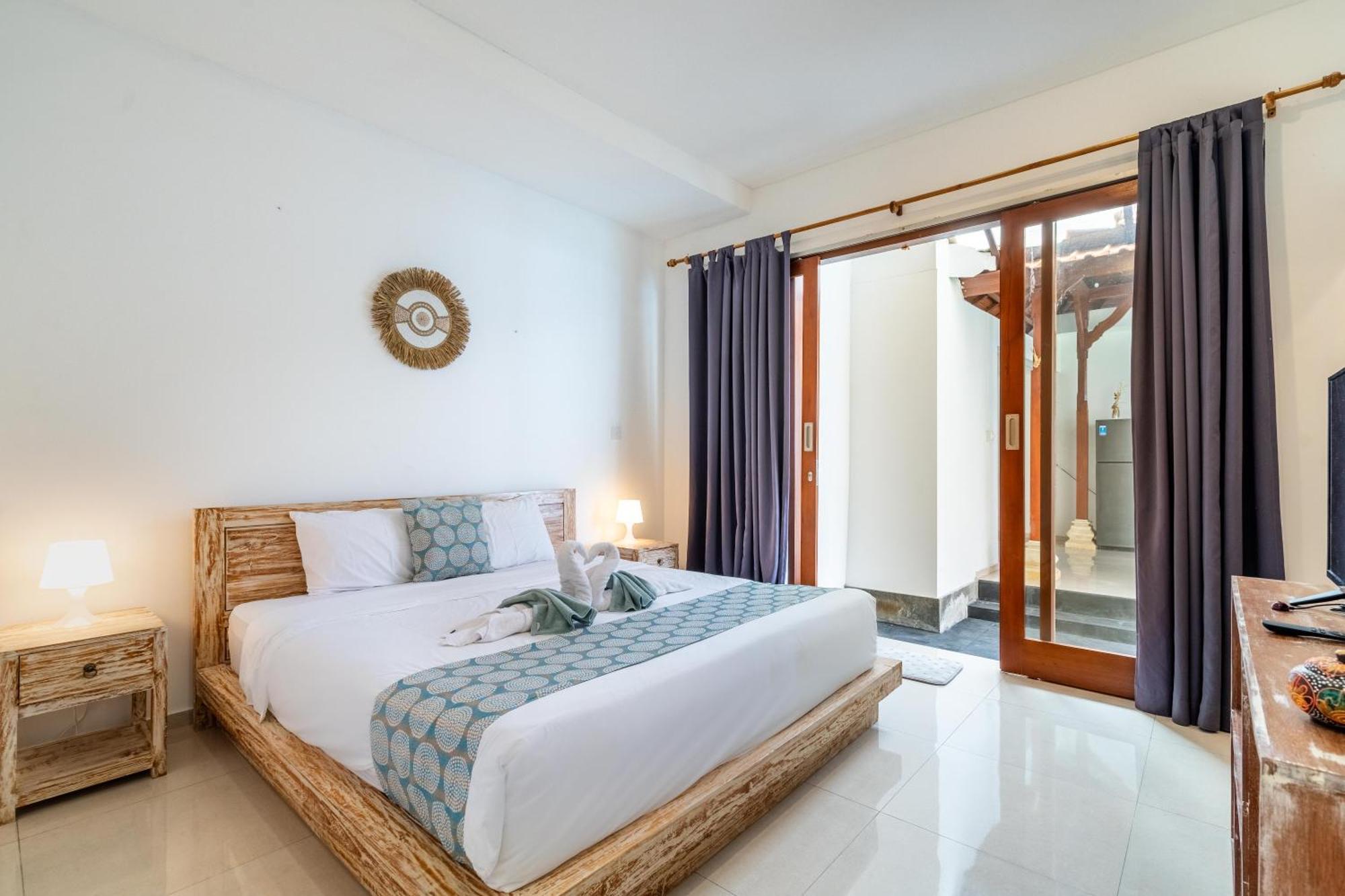 4-Bedroom Pool Villa Near Seminyak Center Ngoại thất bức ảnh